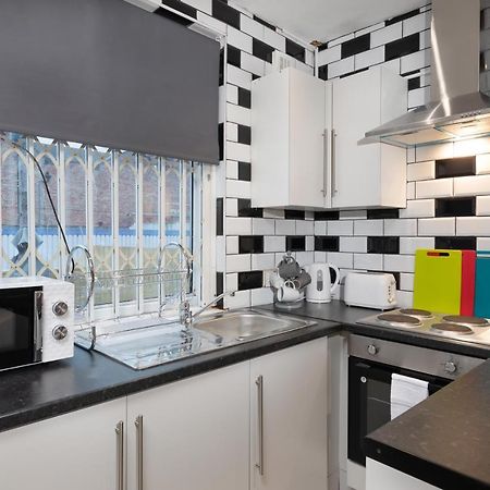 Central Roof Terrace Apartment Stockton-on-Tees Exterior foto